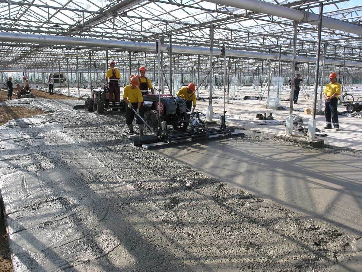 В России внедряют новое оборудование по производству промышленных бетонных полов