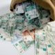 Ярчук опять пытается вытащить большие деньги из бизнеса и из страны