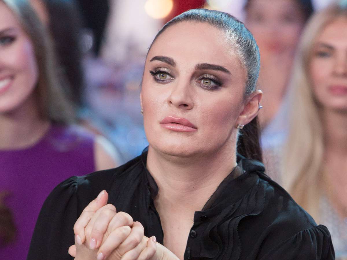 Зрительница умерла во время концерта Елены Ваенги в Твери: подробности