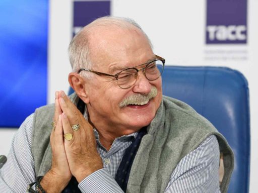 Режиссер Никита Михалков о свой «экстренной госпитализации»: «Эта информация распространяется теми, кому очень хочется»