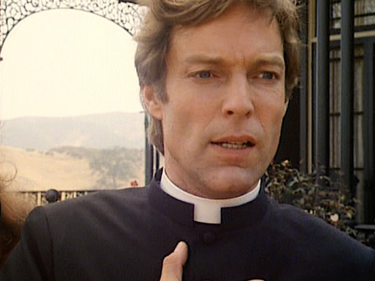 Умер актер саги «Поющие в терновнике» Ричард Чемберлен: подробности