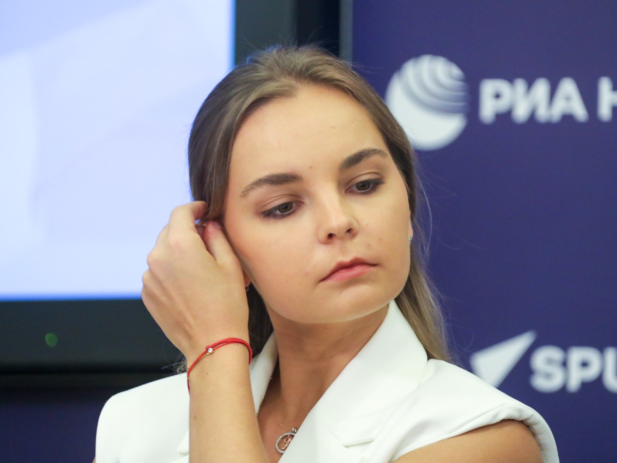 Арина Аверина Гимнастку Арину Аверину заподозрили в причастности к разводу известного актера