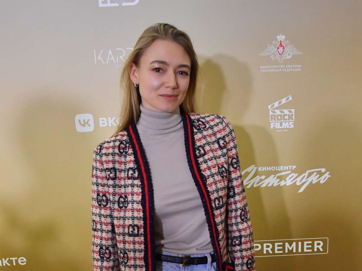 Легендарный роман с Шнуровым, суды с родителями и тайные отношения с Козловским: о чем молчит Оксана Акиньшина