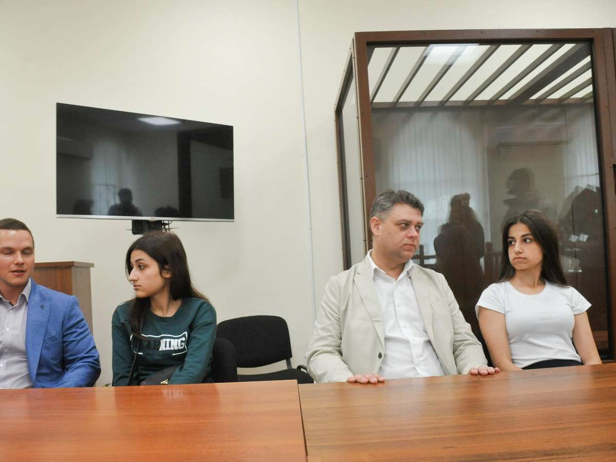 Михаила Хачатуряна посмертно признали виновным в насилии над дочерями