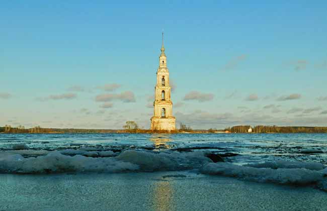 На берегу Волги открылся уникальный энерго-отель «Ново-Окатово»