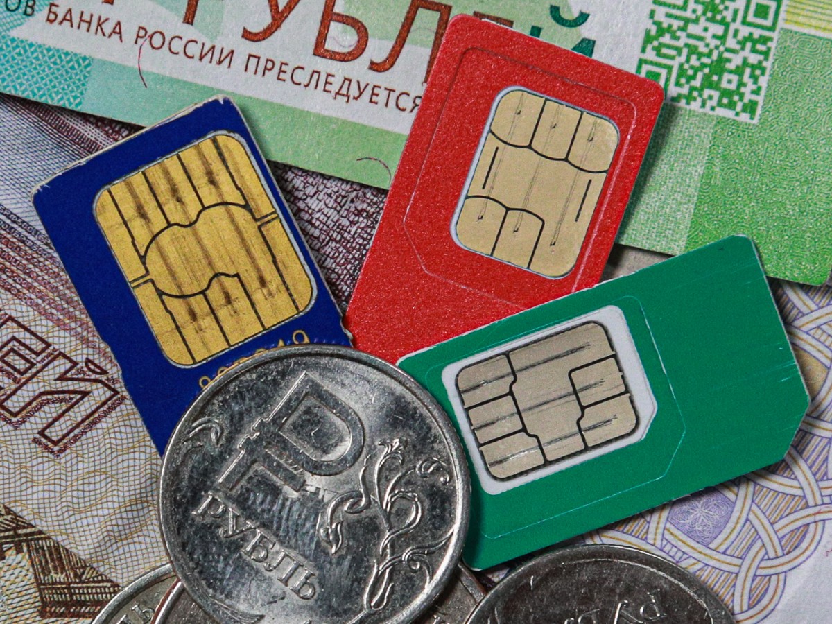 «Одна симка на две коровы — это несовременно»: на фоне блокировки 16 млн сим-карт, пользователи возмущены лимитом на их оформление