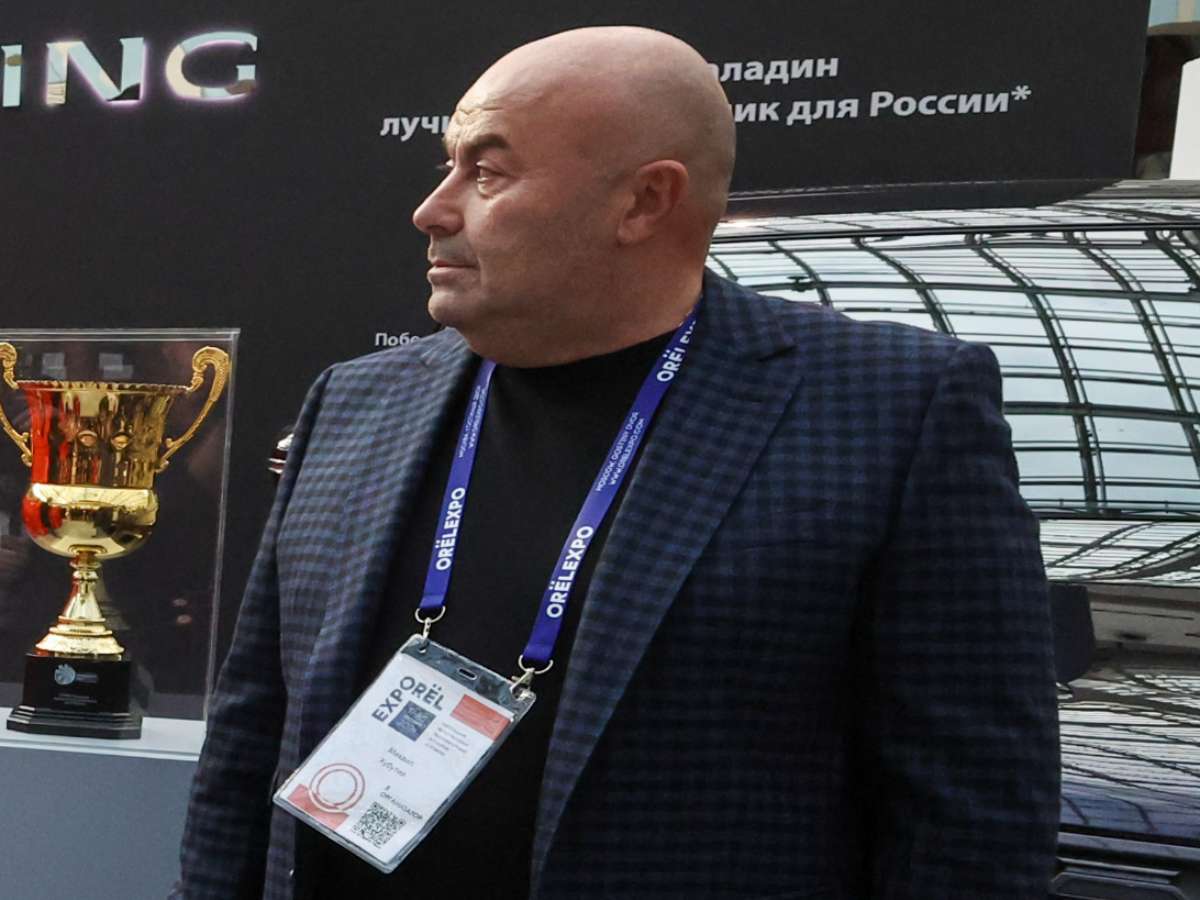 «Он пришел с топором»: экс-министр Михаил Хубутия истязал бывшую девушку, пока в соседней комнате спала их дочь