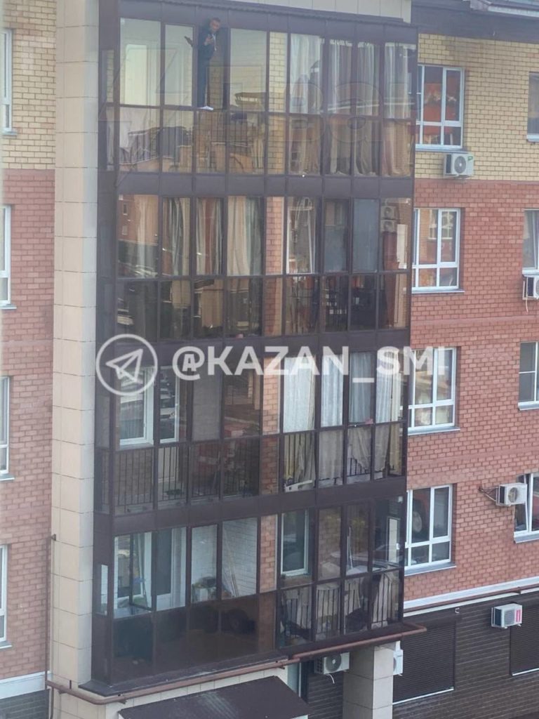 Закрыла малыша собой: гимнастку Елену Рябинину муж-турок зарезал на глазах у 3-летнего сына