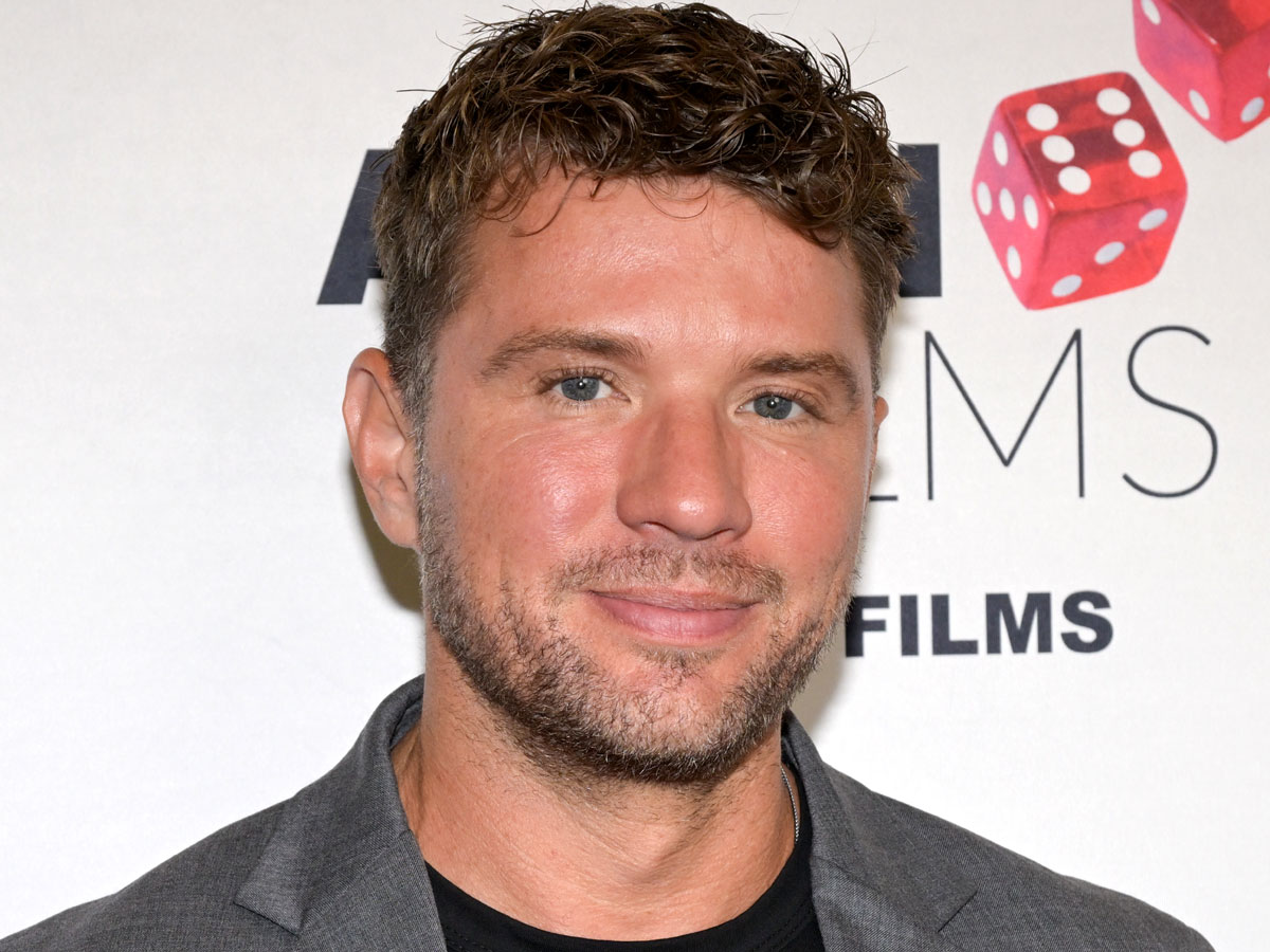 Райан Филлипп