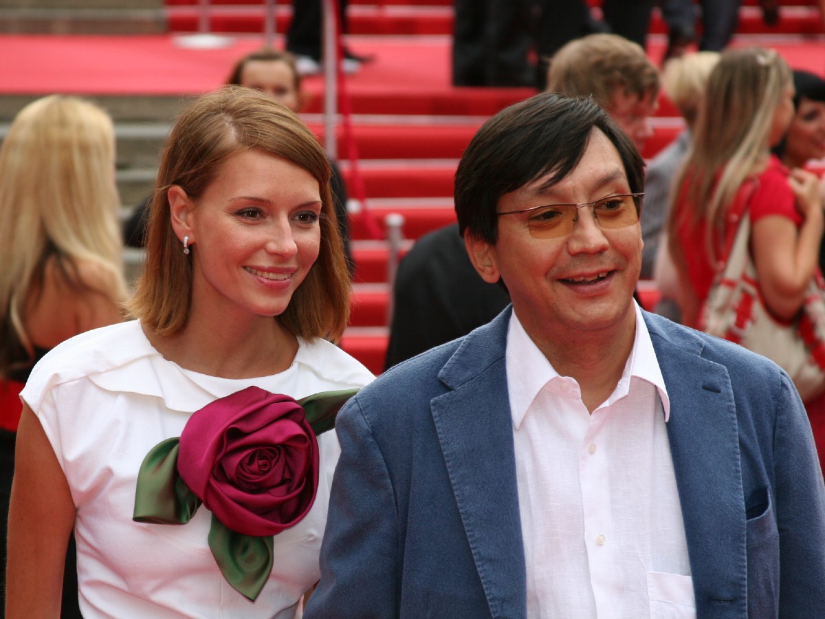 «Меня вообще не удивляет то, что Люба осталась одна»: Кончаловский объяснил, почему не смог выносить Толкалину