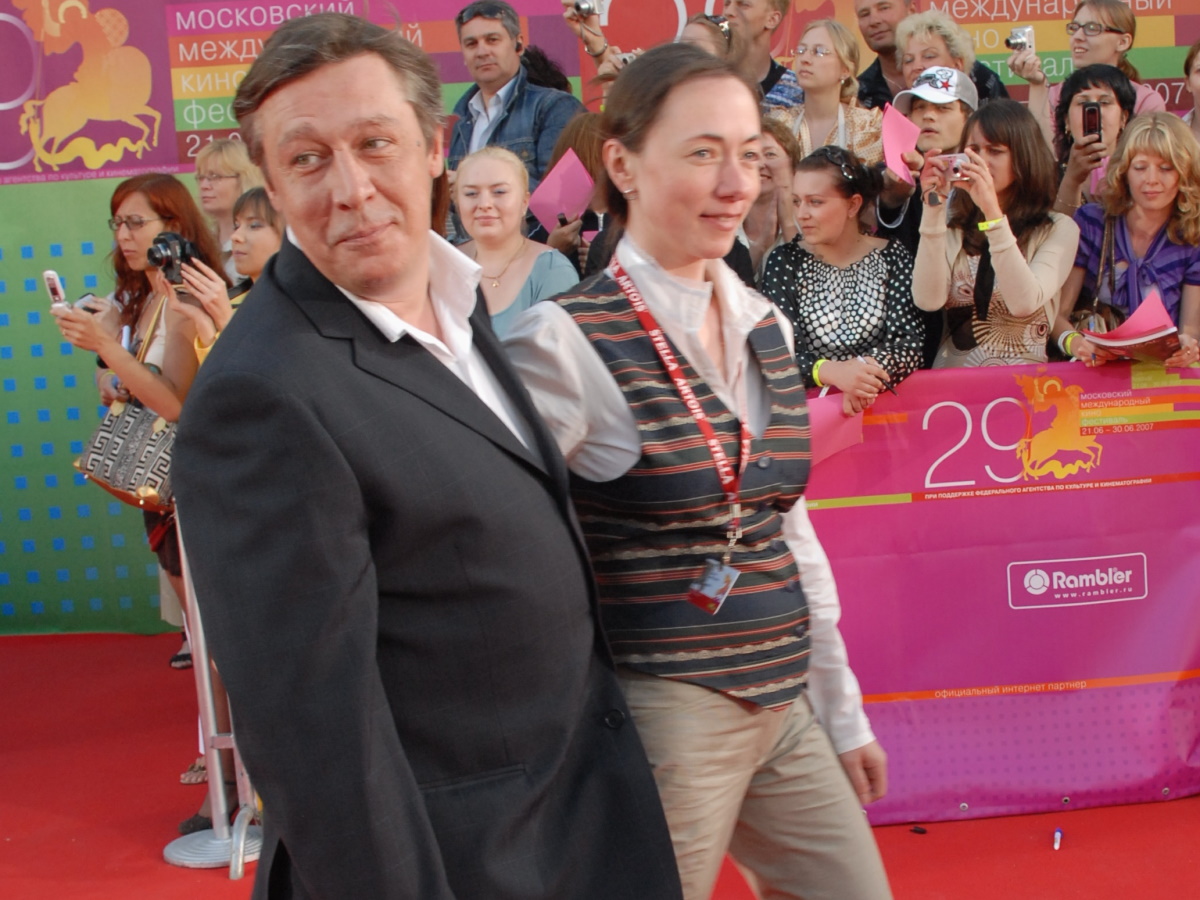 Квартиры и дома на 200 миллионов: что после развода предстоит поделить Ефремову и Кругликовой