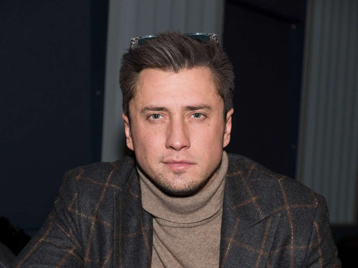 «Давление шарашит?»: Поздравляя Муцениеце со свадьбой - Прилучный краснел как рак