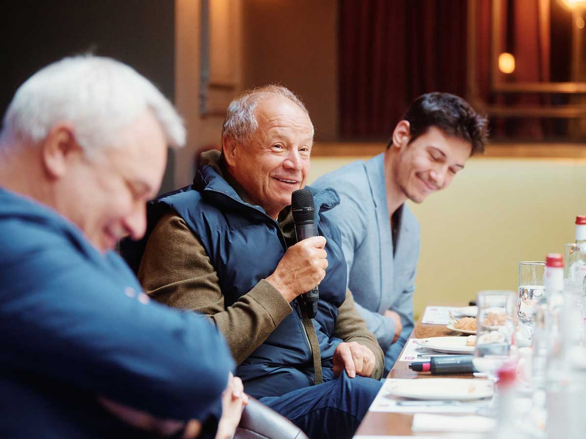 Дмитрий Астрахан