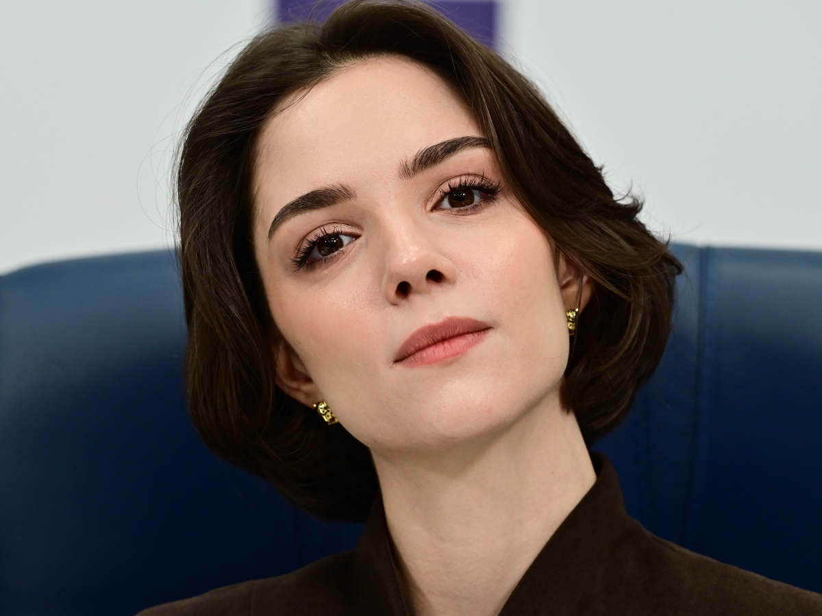 «И здоровье поправила, и красоту навела»: Евгения Медведева рассказала о пластике