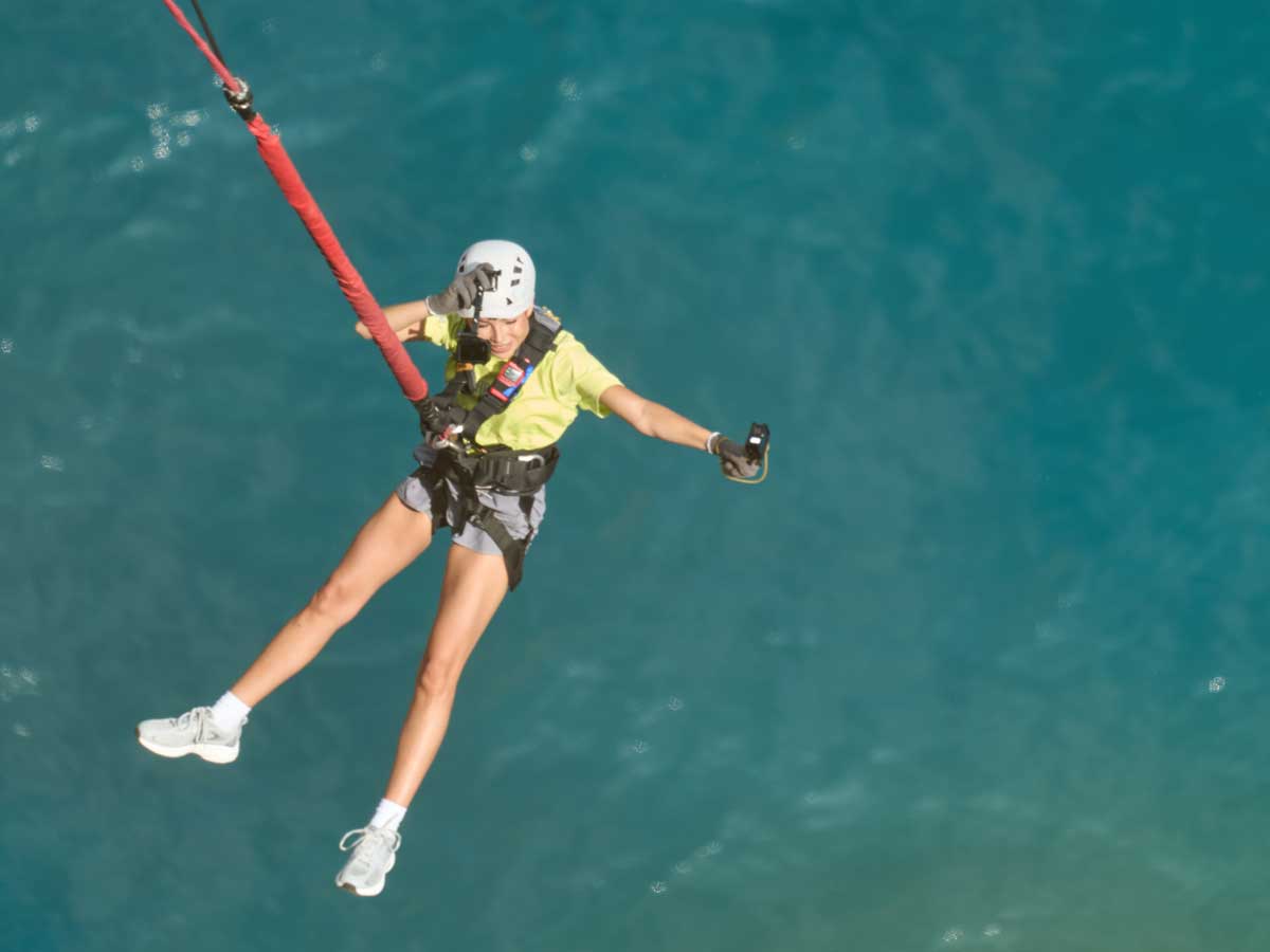 Карина Нигай прыгнула со скалы ради замужества