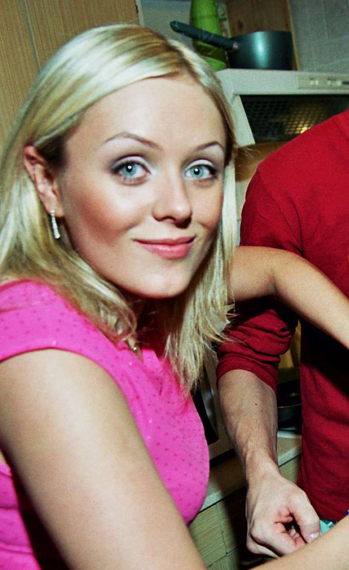 «Копия мама»: 18-летняя Вера Алдонина все больше становится похожа на Юлию Началову