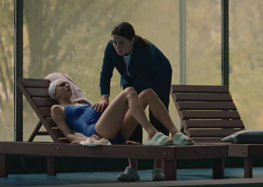 Крутая акушерка, которая не справилась с родами VIP-клиентки: на экраны выходит сериал «Дыши» с Мариной Александровой