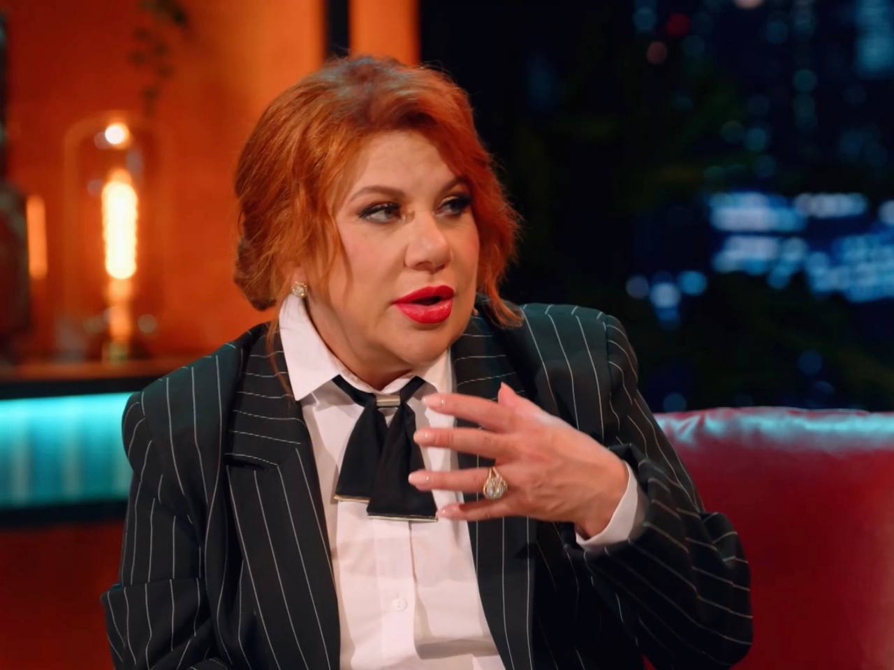 Опешившая Кудрявцева о родившей в 53 года Федункив: «Сцеживает молоко каждые два часа, замораживает, отправляет ребенку»