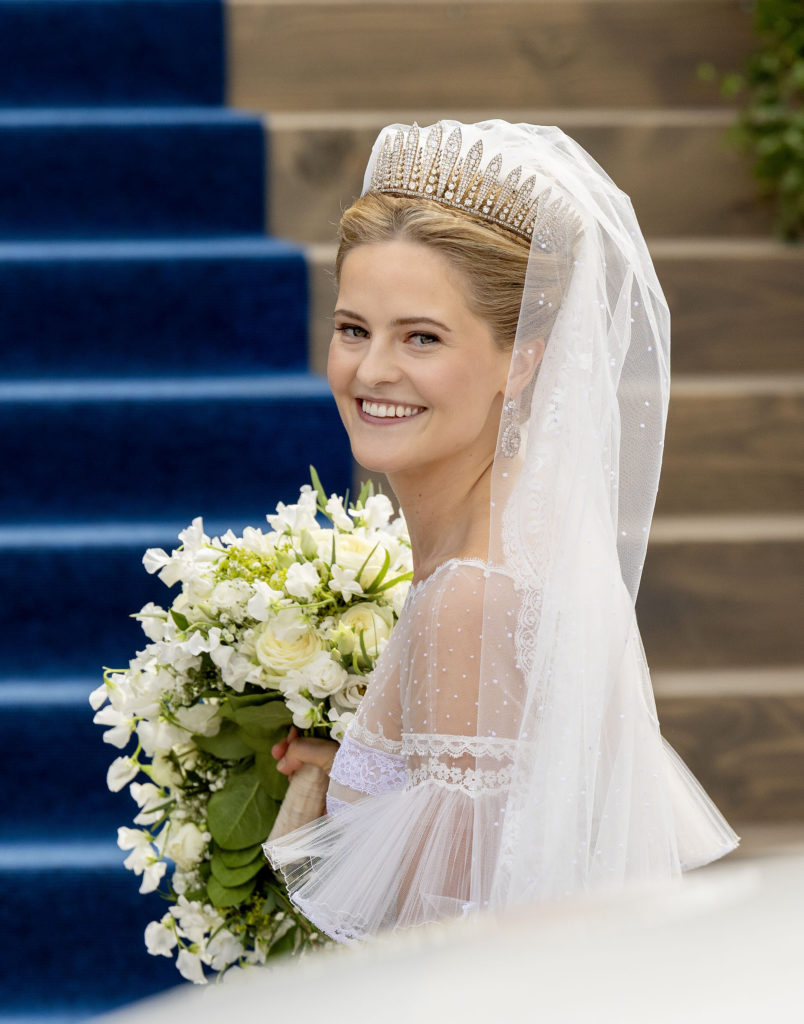 Самая богатая принцесса Европы вышла замуж в Лихтенштейне: фото торжества