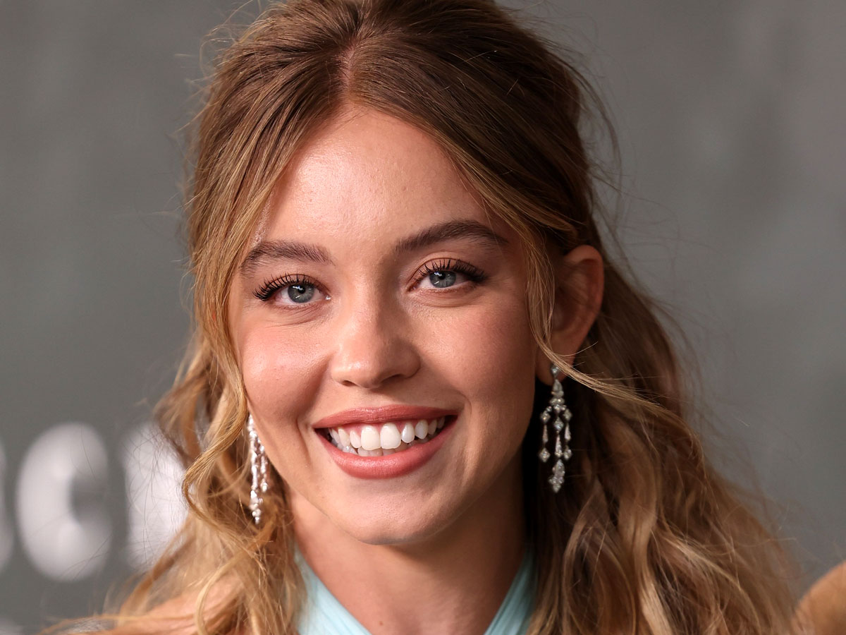 Сидни Суини