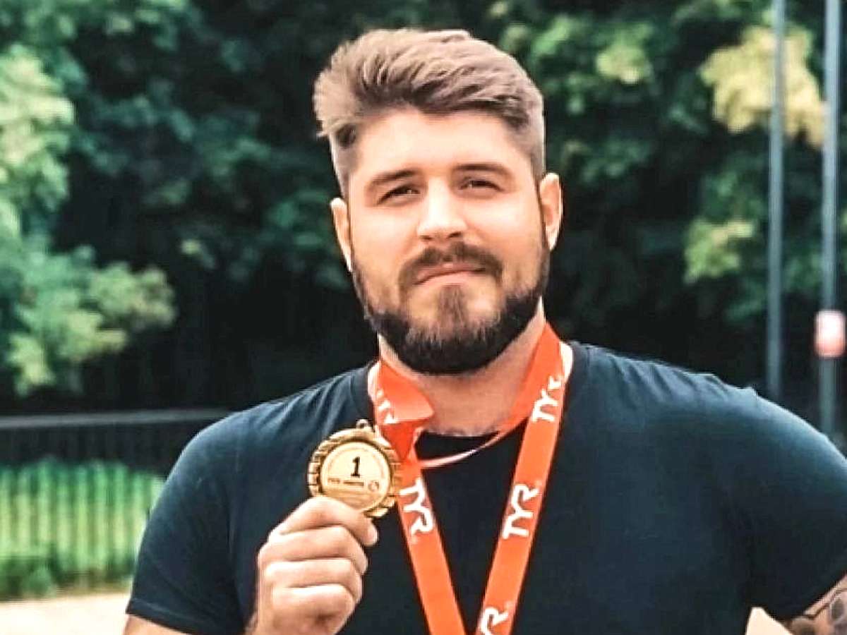 Старт был отложен, дайверы помогали не всем: какие есть странности в истории с исчезновением в Босфоре пловца Николая Свечникова