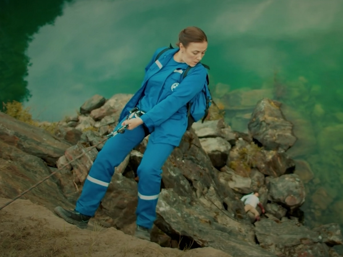 Страшные обвинения и война за любимого: что покажут во втором сезоне сериала «Спросите медсестру» с Еленой Пановой