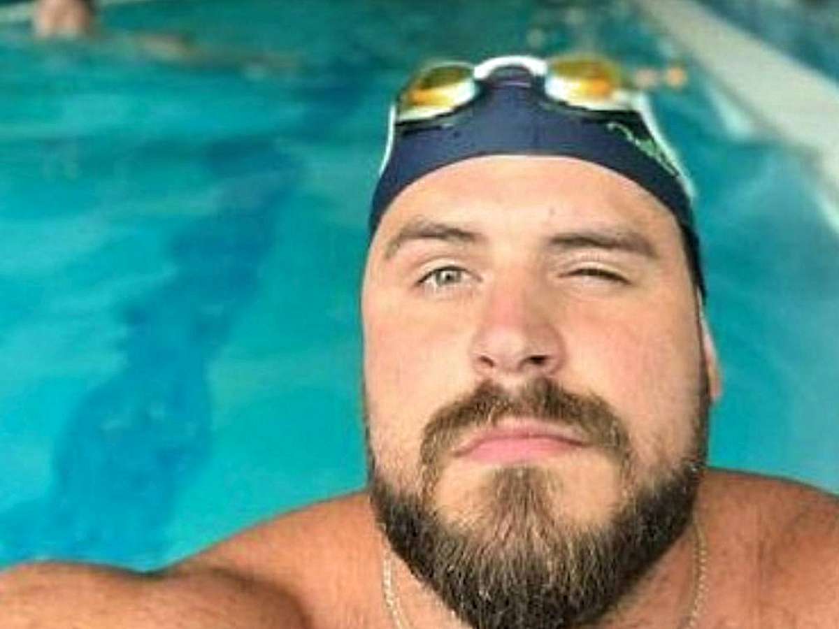 С момента исчезновения в Босфоре пловца Николая Свечникова прошли сутки. Что известно о судьбе москвича?