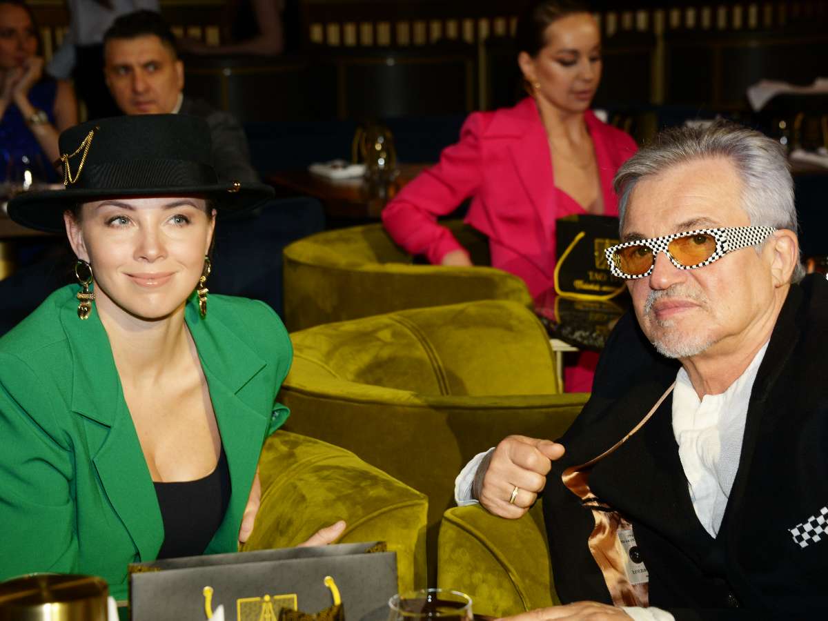 Дмитрий Дибров официально развелся с женой. Оставит ли Полина знаменитую фамилию?