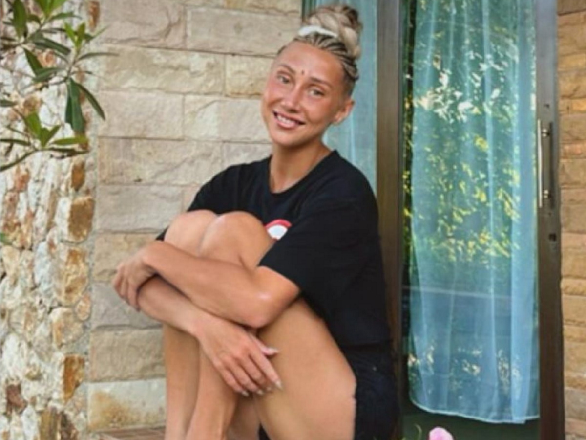 Не узнает родную мать, о брошенной дочери не помнит: что известно о состоянии найденной в Таиланде россиянки Эрики Владыко