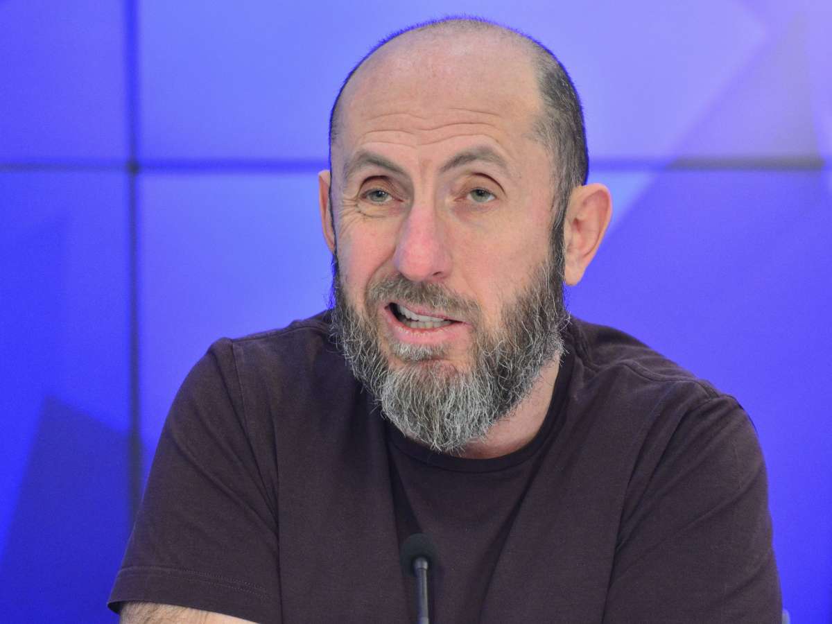 Обвиняемый в растрате Владимир Кехман снят с поста гендиректора МХАТа