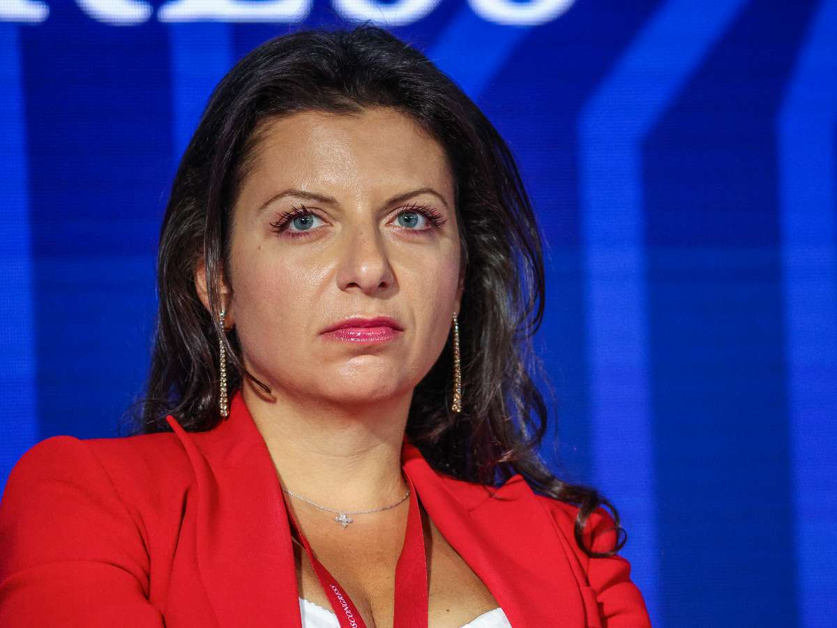 «Помоги Господь»: Симоньян хлестко ответила Кушанашвили, который усомнился в ее раке