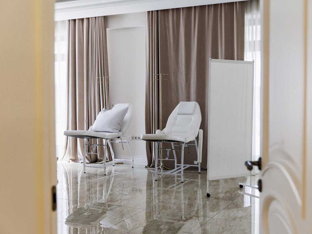 «Пятница!» отправит пьющих звезд в рехаб