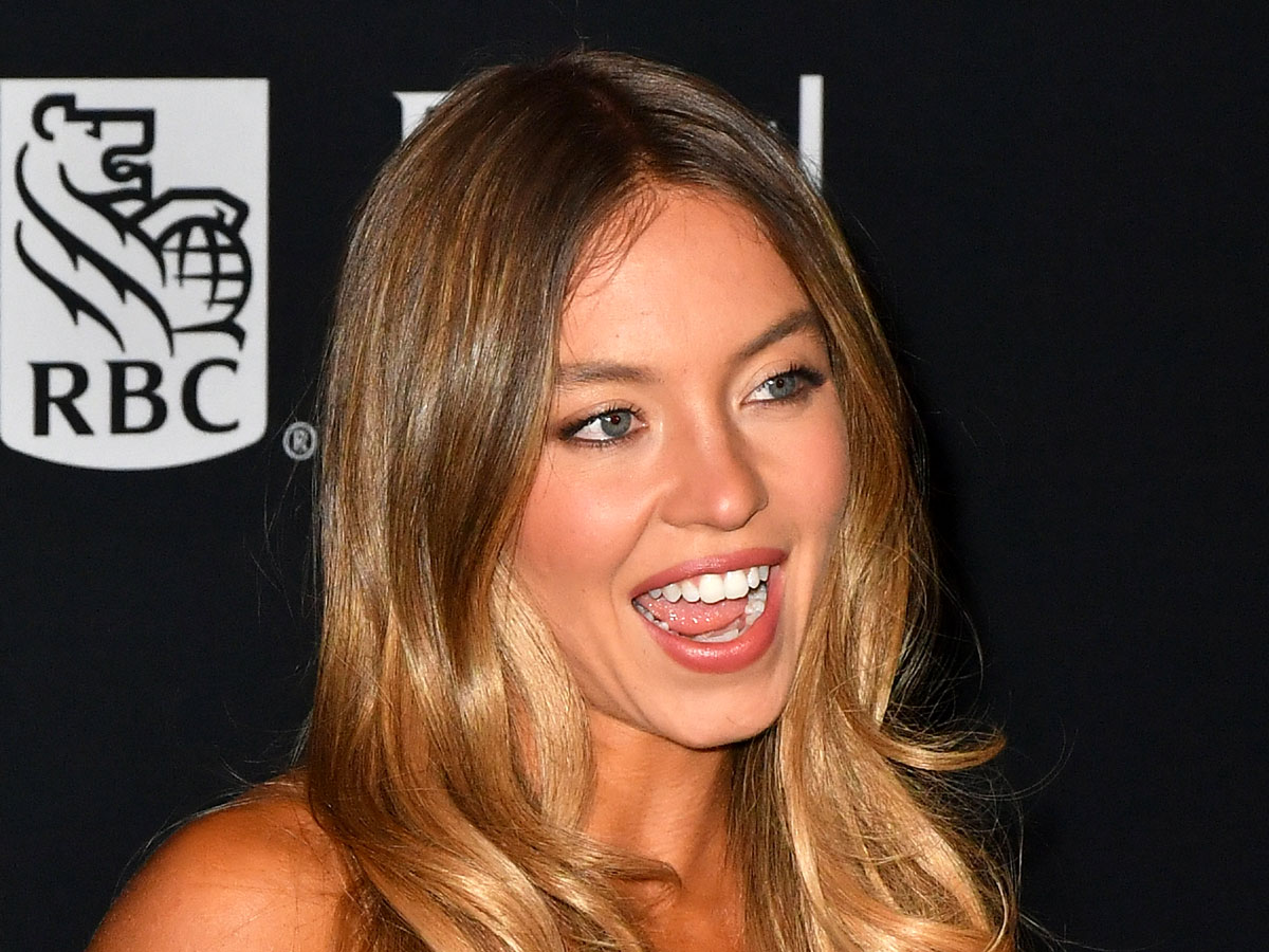 Сидни Суини