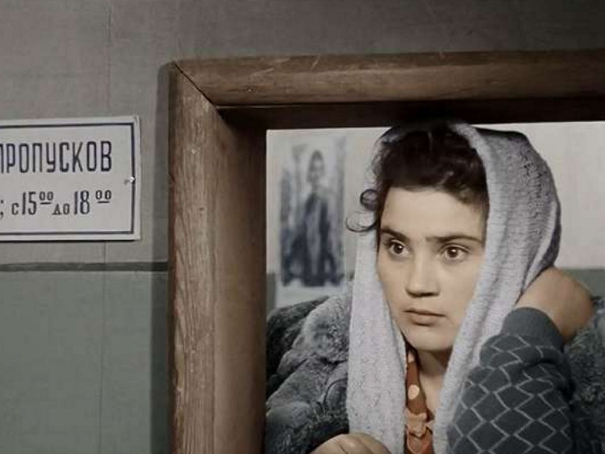 Сыграла Зиночку в фильме «Весна на зЗаречной улице», а потом пропала с экранов: зигзаги судьбы Валентины Пугачевой