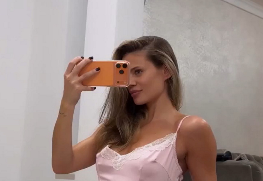 «Уезжала от Никиты к богатому мужику?»: бывшую жену Преснякова заподозрили в романе