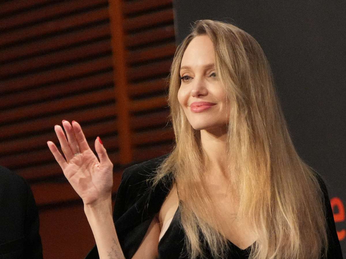 Анджелина Джоли лишилась дома из-за Брэда Питта: подробности