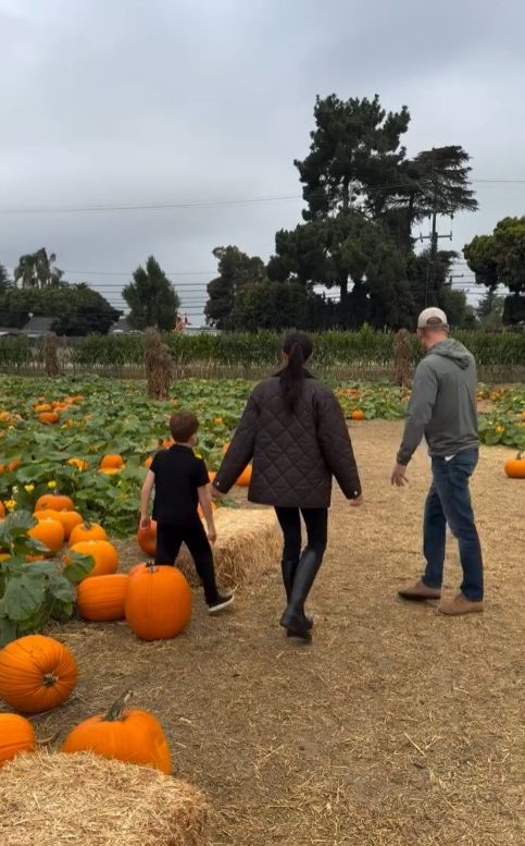 Большая счастливая семья: Меган Маркл показала принца Гарри и «второго мужа» на домашней вечеринке