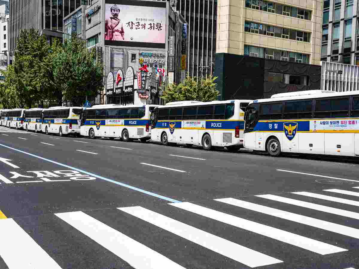 Давно не храните бумажные оригиналы документов? Зря. Пожар в дата-центре Южной Кореи уничтожил сотни терабайтов данных