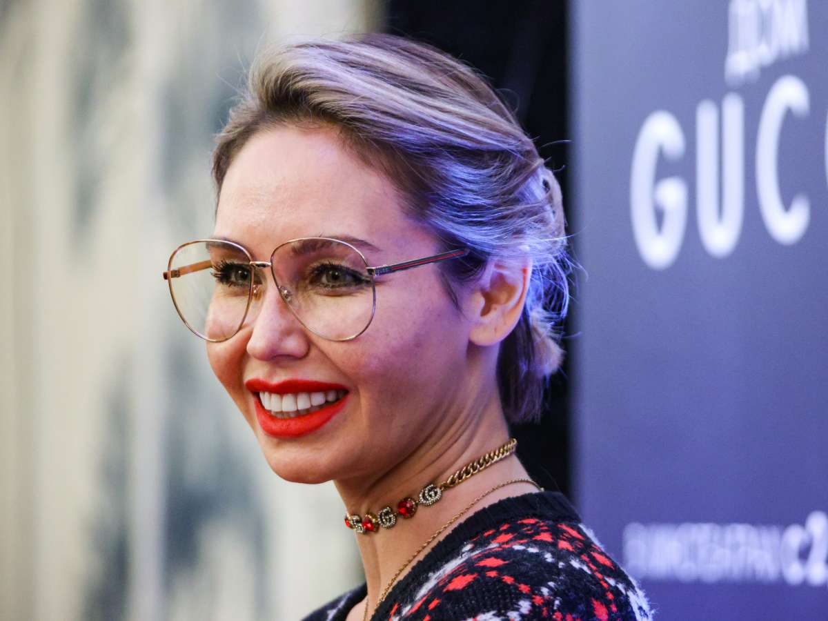 «Лежу, страдаю»: неузнаваемая Ляйсан Утяшева вышла на связь из постели