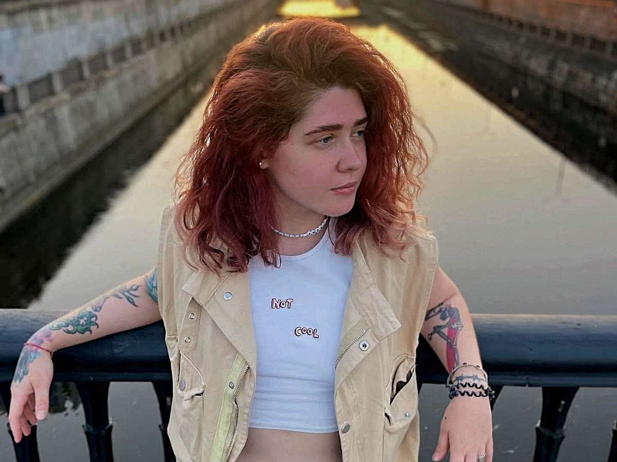 «Лютая жизнь была»: подруга рассказала о наивности проданной на органы в Мьянме участницы «Голоса» Веры Кравцовой