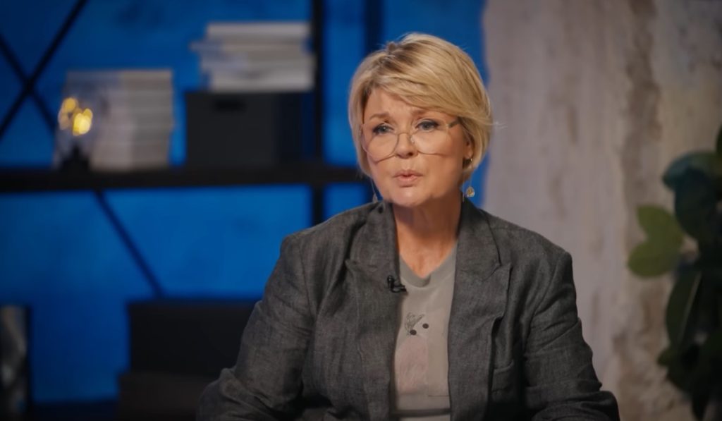 «Мощное испытание под названием гордыня»: Меньшова высказалась о возвращении Пугачевой в Россию