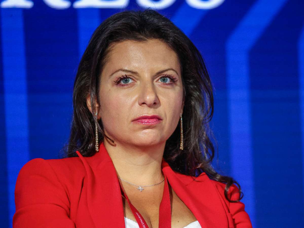 «Настолько тяжело, что сама заболела»: ведущий Роман Бабаян рассказал о состоянии Маргариты Симоньян