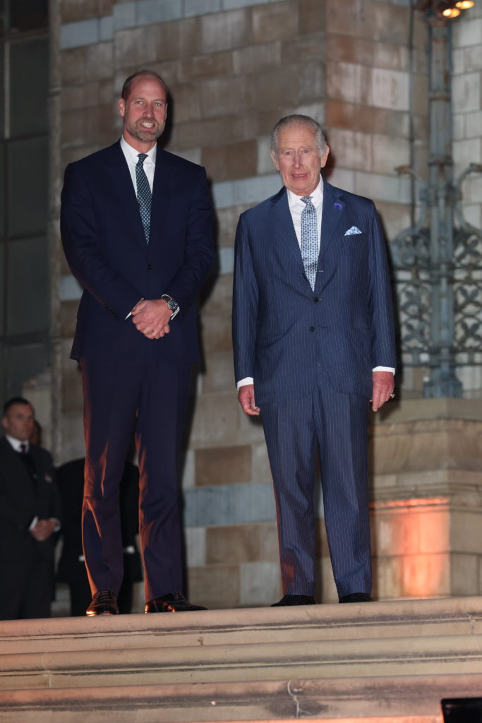 «Невозможно отфотошопить старческую немощь»: в Букингемском дворце переполох из-за ухудшения состояния Карла III