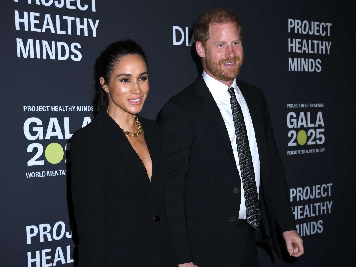 Меган Маркл беременна? Принц Гарри потребовал удалить фото жены с вечеринки Крис Дженнер