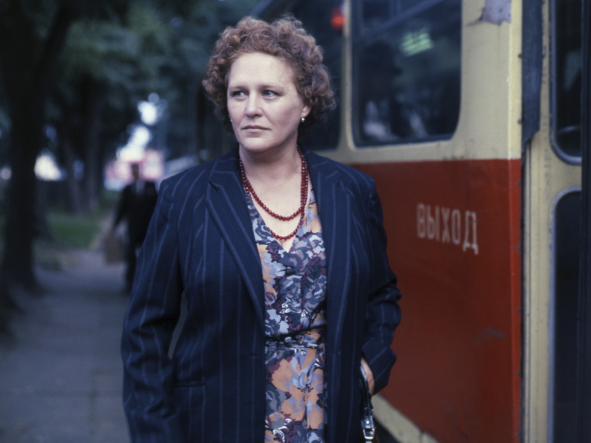 Племянница о бесчинствах на могиле Мордюковой: «Очень странно, что Миронов и Машков молчат»