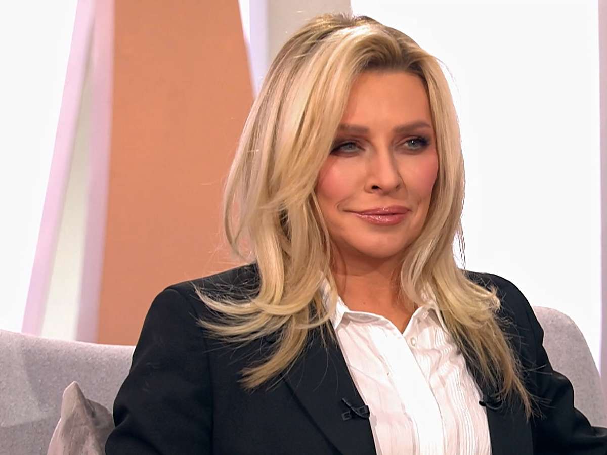 «Помолодела лет на 20»: пластический хирург раскрыл секрет изменившейся Татьяны Овсиенко