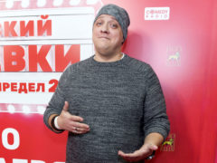 Роман Попов