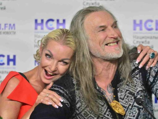 «Трясущаяся балерина, не может аттитюд держать»: Анисина сорвалась из-за встречи Джигурды и Волочковой на шоу