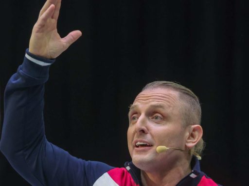 Байланған жалаңаш қыздардың суреттері Жұлдыздар үйдегі порно фотосуреттер