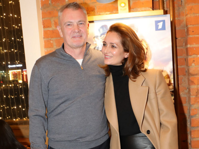 «В сто раз красивее старшей сестры»: как выглядит 10-летняя дочь Юрия Мороза от молодой жены